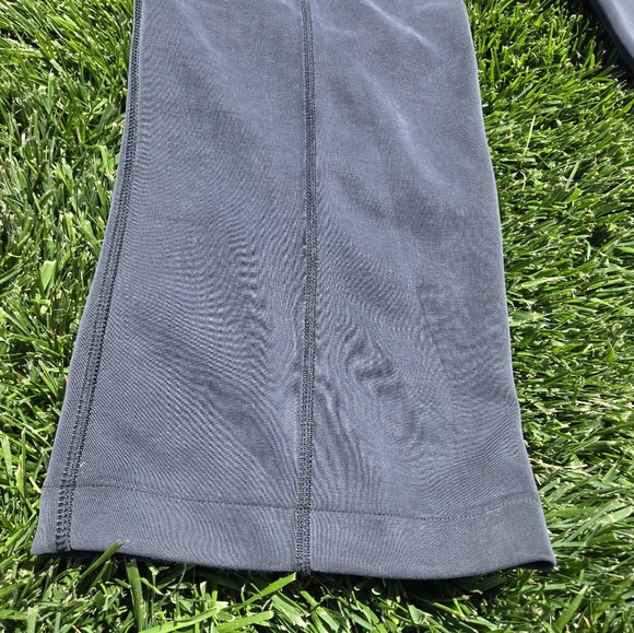 Lululemon Women's Black and Grey Joggers-track Pants Size 6 (26x31.5) - Picture 6 of 14